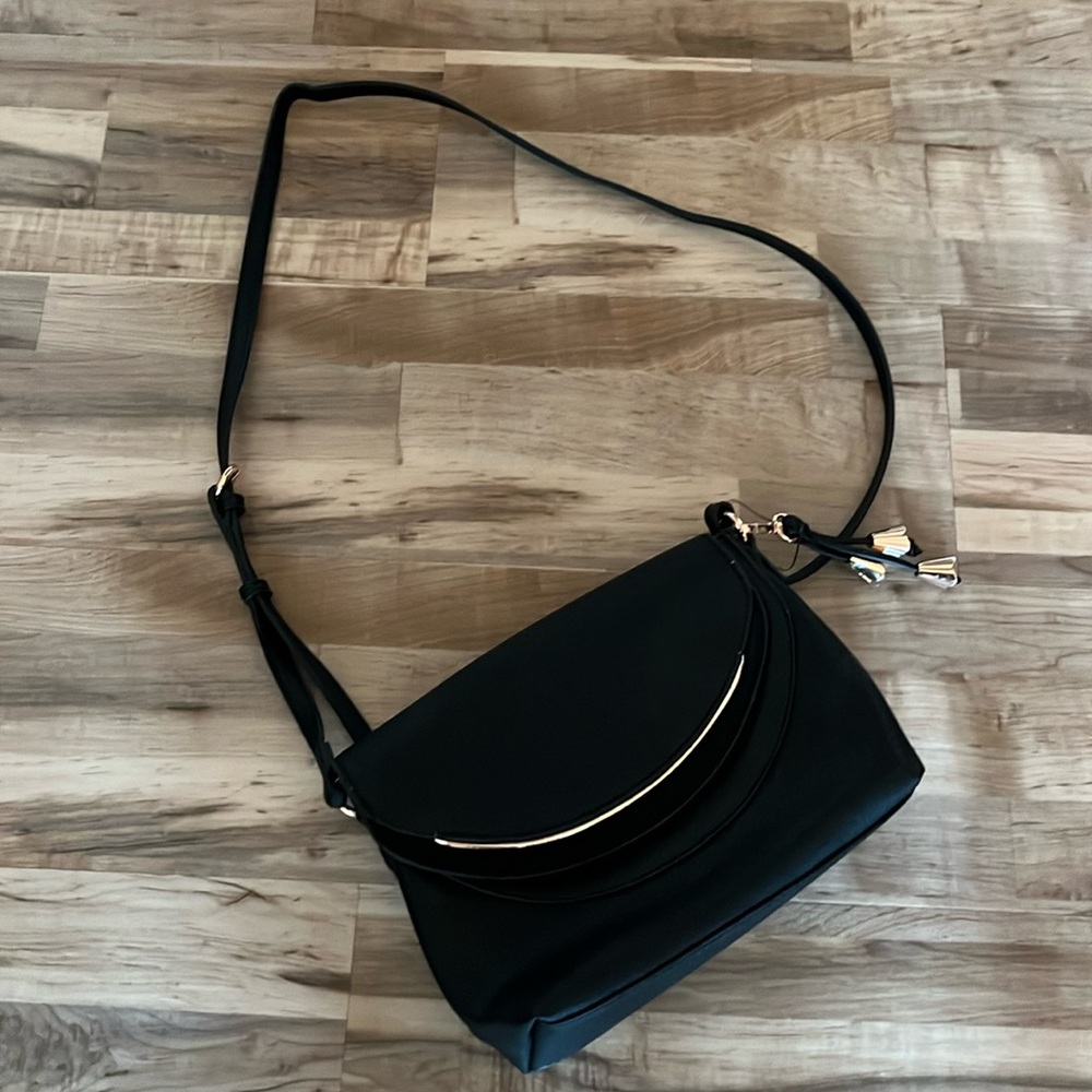 Lauren Conrad purse